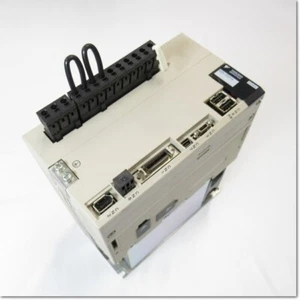 Yaskawa SGDV-120A11A Servopack Servo Drive Fuente de alimentación confirmada de Japón - Imagen 1 de 9