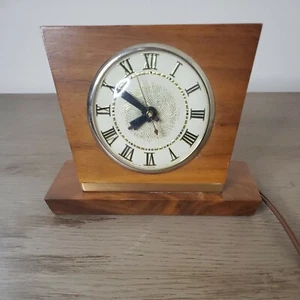 Mid-Century Duk-It Walnut 60's LANSHIRE MOVEMENT Wood Mantel Clock Works Perfect - Picture 1 of 10