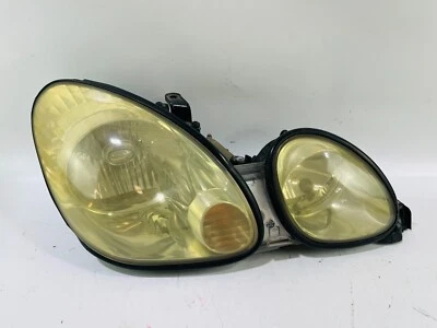 1998 1999 2000 2001 2002 2003 2004 2005 Lexus GS300 GS400 GS430 Headlight Right - Image 1 of 4