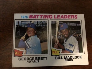 1977 Topps #1 1976 Batting Leaders - George Brett/Bill Madlock Corner Wear - Picture 1 of 2