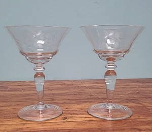 Vintage Etched Crystal Wine Glasses Long Stem Set of 2 Mid Century - Picture 1 of 6