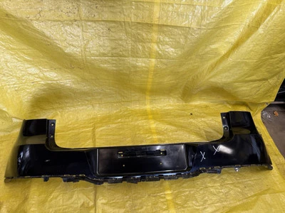 2012-2017 VOLKSWAGEN TIGUAN REAR BUMPER COVER 5N0.807.421.G OEM - Image 1 of 4