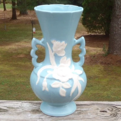 Антикварная 13-дюймовая сине-белая художественная керамическая ваза с камеей Weller с двумя ручками 1930-е - Изображение 1 из 4