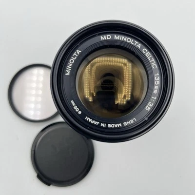 Lente Minolta MD Mount Celtic 135 mm 1:3,5 - Ambas tapas y filtro SL-1A Foto 1 de 4