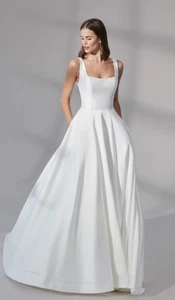 Justin Alexander Wedding Dress - Charleston Size 6-8 - Picture 1 of 8