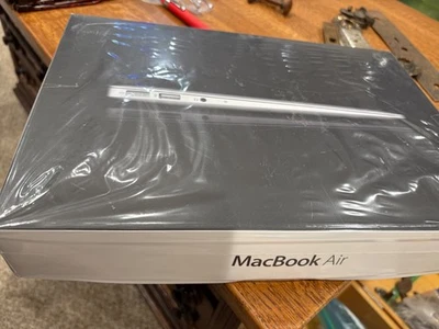 Apple MacBook Air 11" A1370 Para Piezas Vendido COMO ESTÁ = CAJA ORIGINAL Foto 1 de 4