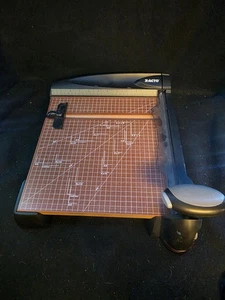 X-ACTO Heavy-Duty Wood Base Guillotine Paper Trimmer Cutter 12" x 15" With Laser - Picture 1 of 4