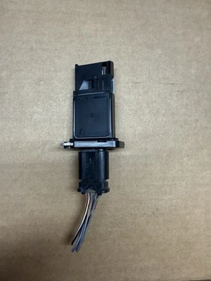 Sensor de fluxo de ar de massa Ford Fits Explorer Edge Escape F150 F250 OEM 3L3Z12B579BA - Imagem 1 de 2