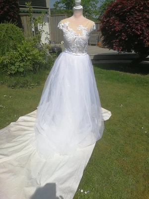 [婚纱]婚纱礼服,无袖子尺寸。34 — 第 1/3 张图片