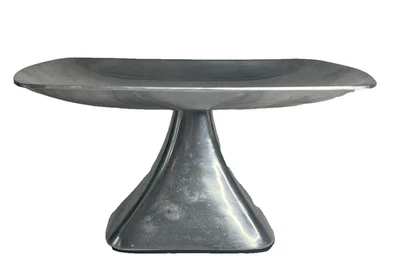 Pedestal Tray Contemporary Silver Aluminum Alloy 11” x 8” x 7” - Image 1 of 4
