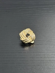 Orecchino clip-on amore geometrico nodo corda tono oro vintage anni 80 - Foto 1 di 3