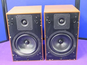 KEF Reference Series Type SP3079 Model 102 Bookshelf Home Theater Speakers - Picture 1 of 7