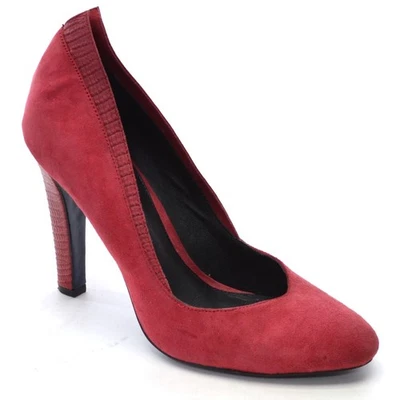 Zapatos de salón Rebecca Minkoff Darling Lizard Trim 10 M de gamuza roja de tacón alto para dama Foto 1 de 4