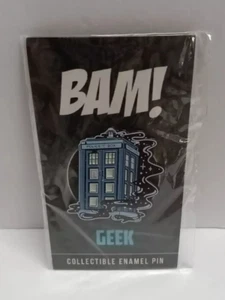 MIP- BAM! Prendedor de esmalte coleccionable GEEK Doctor Who Tardis, exclusivo tirada limitada - Imagen 1 de 2