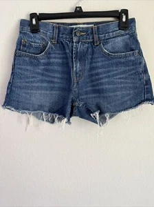 Levi’s 505 Regular Jean Shorts Girls Size 14 Medium Wash - Picture 1 of 13