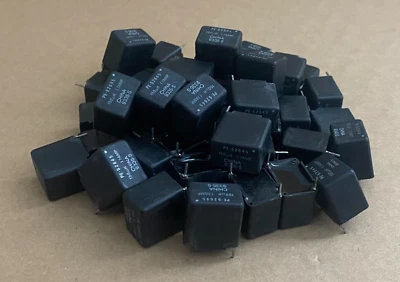 PE-52645, Pulse, Inductor Power Wirewound 150uH 20% 1.7A 420mOhm DCR RDL, 15pcs - Image 1 of 4