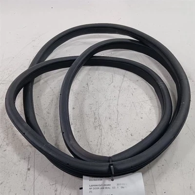 Vedação de batente da porta da carroceria Honda CR-V passageiro dianteiro direito 2012 2013 2014 2015 201 - Imagem 1 de 4