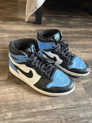 Nike Air Jordan 1 Retro OG High UNC Toe Größe 8,5 US DZ5485-400 - Bild 1 von 4