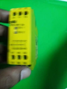 PZE X4V 2S | ident no, 774582 | 111099 | PZE X4v 2/24vdc - Picture 1 of 11