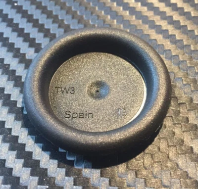 Genuine Ford Blanking Plug, Transit 06/14 - Fiesta 01/08 - 1061454 - Image 1 of 2