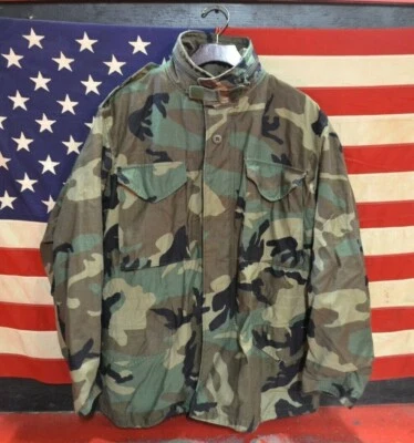 US ARMY WOODLAND CAMO M-65 FIELD JACKET LARGE REGULAR - Image 1 of 4