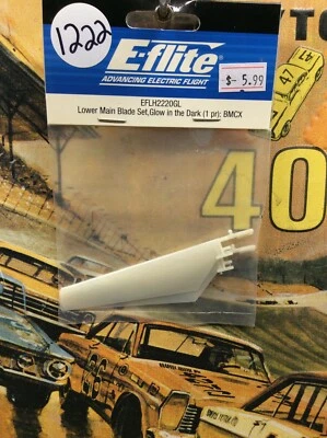 Blade EFLH2220GL Lower Main Blade Set Set {GLOW IN THE DARK} 1pr: BMCX NIP - Image 1 of 4