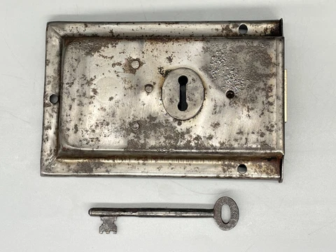 Vintage Antique Rim Lock Door Lock With Key Cover