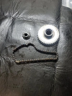 Honda Cm250c 1983 cadena de arranque y engranajes (##41) Foto 1 de 4