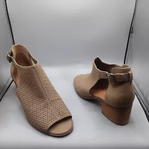 Jessica Simpson Sandals Women's 8M Brown Perforated A58 - Picture 1 of 10