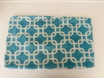 Funda Almohada Geométrica Turquesa Hecha a Mano 12x20 Funda Decorativa Sin Inserto Foto 1 de 4