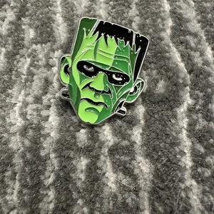 Retro Enamel Pin Frankenstein TV Film Brooch Horror Film Green Monster Movie New - Picture 1 of 4