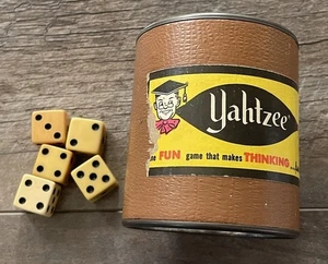 Vintage Yahtzee Dice Shaker Cup Leather Print Tin Can 1950s/1960s 1956 with Dice - Picture 1 of 7