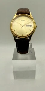 Men's 2006 Seiko 34mm Gold Plated Quartz Day Date Dress Watch Cal. 7N43-9A90 - Picture 1 of 9