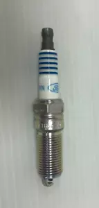 Candela originale Ford B-Max/C-Max/EcoSport CS6Z12405A - Foto 1 di 2