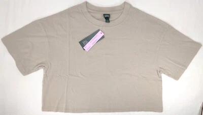 Camiseta corta cuadrada de manga corta gris cedro fruta cuello redondo talla pequeña para mujer Foto 1 de 4