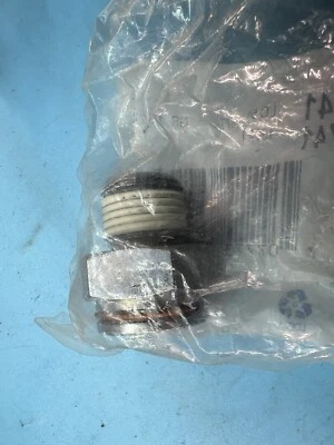 Engine Oil Cooler Line Connector Hose Connector ACDelco 15043741 - Image 1 of 2