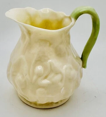 Crema vintage Belleek Ireland Lotus segunda marca negra mango verde irlandés Foto 1 de 4