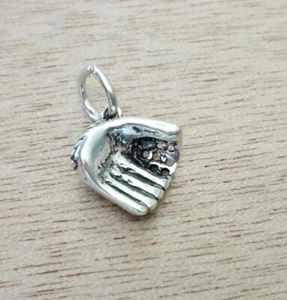 Ciondolo guanto da baseball softball argento sterling 3D 10x10x5 mm! - Foto 1 di 4