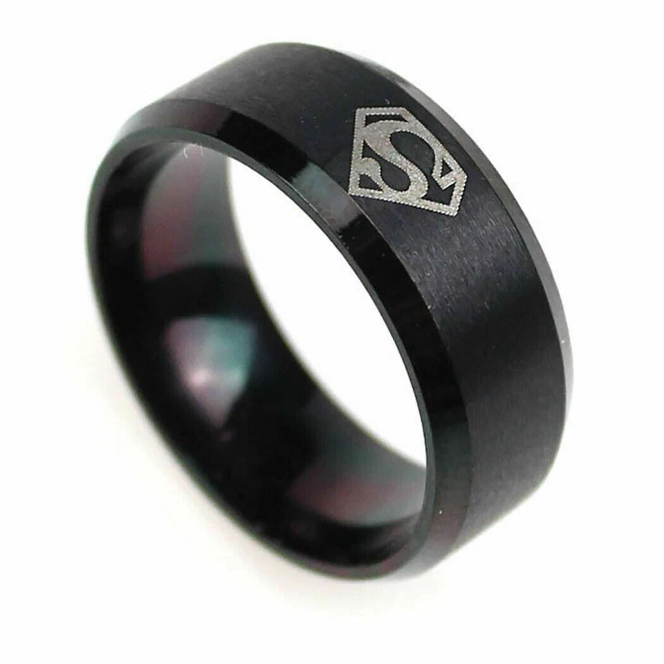 Anillo de banda de acero inoxidable Superman de 8 mm con logotipo de fiesta de evento negro  Foto 1 de 1