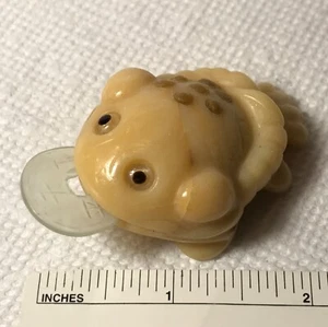 Amazing Vintage Chinese Carved Stone Pendant of Frog-Tadpole Holding a BI Disk - Picture 1 of 11
