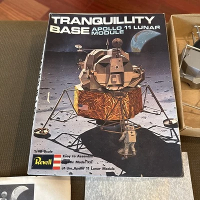 1969 REVELL 1:48 Tranquillity Base Apollo 11 Lunar Module Vintage Model Kit - Image 1 of 4