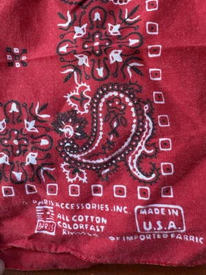 Bandana Red Paris Accessories todo em algodão EUA RN 13960 - Imagem 1 de 3