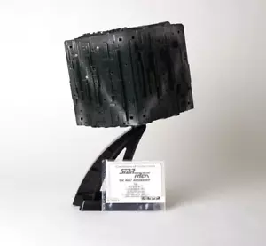 1994 Vintage Playmates Star Trek The Next Generation Borg Ship Figure Certified - Picture 1 of 9