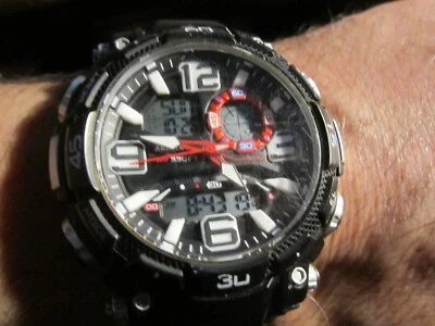 RELOJ CRONÓGRAFO DEPORTIVO ARMITRON PARA HOMBRE SE ADAPTA A MUÑECA DE 9" - BBA25A Foto 1 de 3