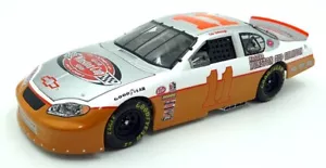 Azione Scala 1/24 105248 2003 Chevrolet Monte Carlo #11 Victory Lap C.Yarborough - Foto 1 di 5