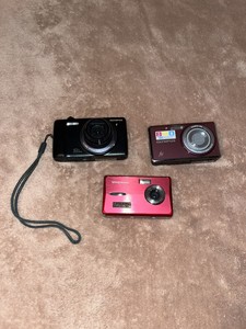 Lot of Digital Cameras Olympus & Walgreens for Parts or Repair Please Read Desc