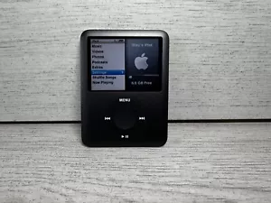 Apple iPod Nano A1236 3a Generazione 8GB Lettore MP3 Testato Funzionante Posteriore Nero - Foto 1 di 6