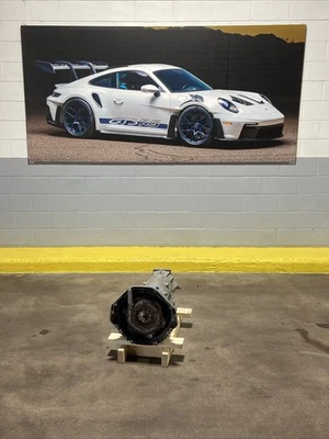 2018-2019 BMW M5 F90 4.4L V8 S63 AWD Automatic Transmission 58k Miles OEM Foto 1 de 4