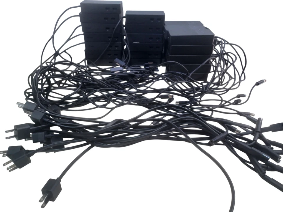 LOTE DE 13: BASE MICROSOFT SURFACE PRO 1661 PRO 3 4 5 6 7 8 CON ADAPTADOR 1749 Foto 1 de 4