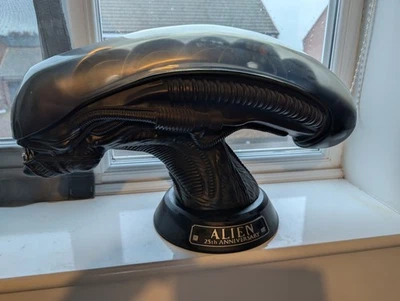 Alien Quadrilogy Alien Head Box set - Includes DVDs - Good Condition Rare Bust - Image 1 of 4